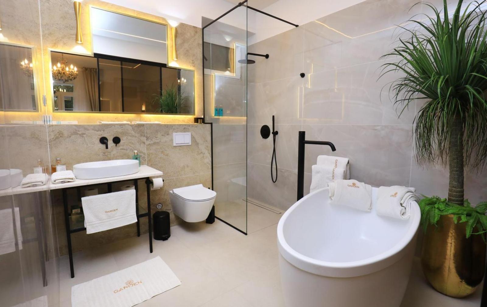 Gjestgiverier Garden Luxury 4*
